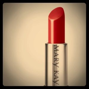 Red Romo lipstick by Mary Kay